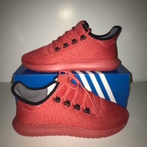 tubular shadow red